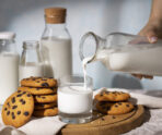 bottle milk with sweet cookies Мордовия заняла 3 место в рейтинге регионов ПФО по производству молока