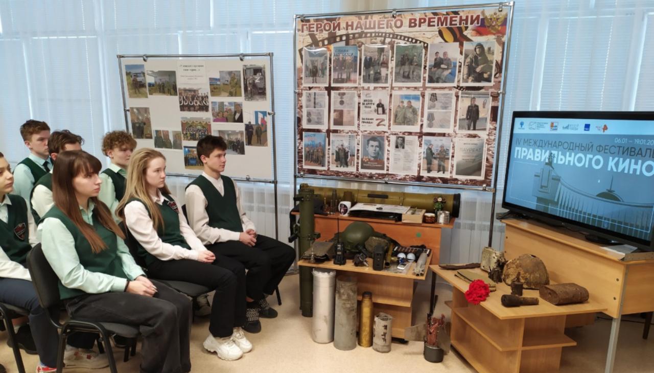 saranskie shkolniki uznali pro tankista nomer odin Саранские школьники узнали про «Танкиста номер один»