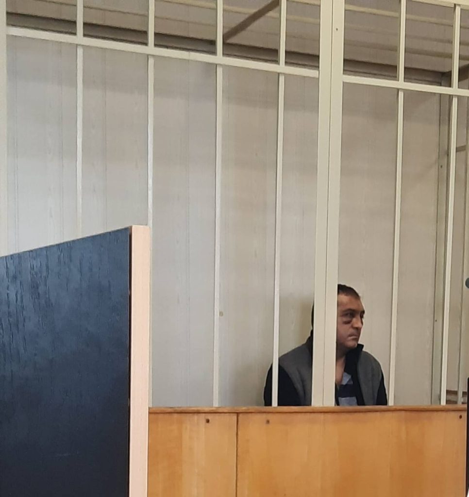 За попытку продать 71 бриллиант гражданин Армении и житель Петербурга могут сесть очень надолго