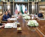 f992fa956b27f95c Россия и США провели первый публичный раунд переговоров по выходу из кризиса в отношениях