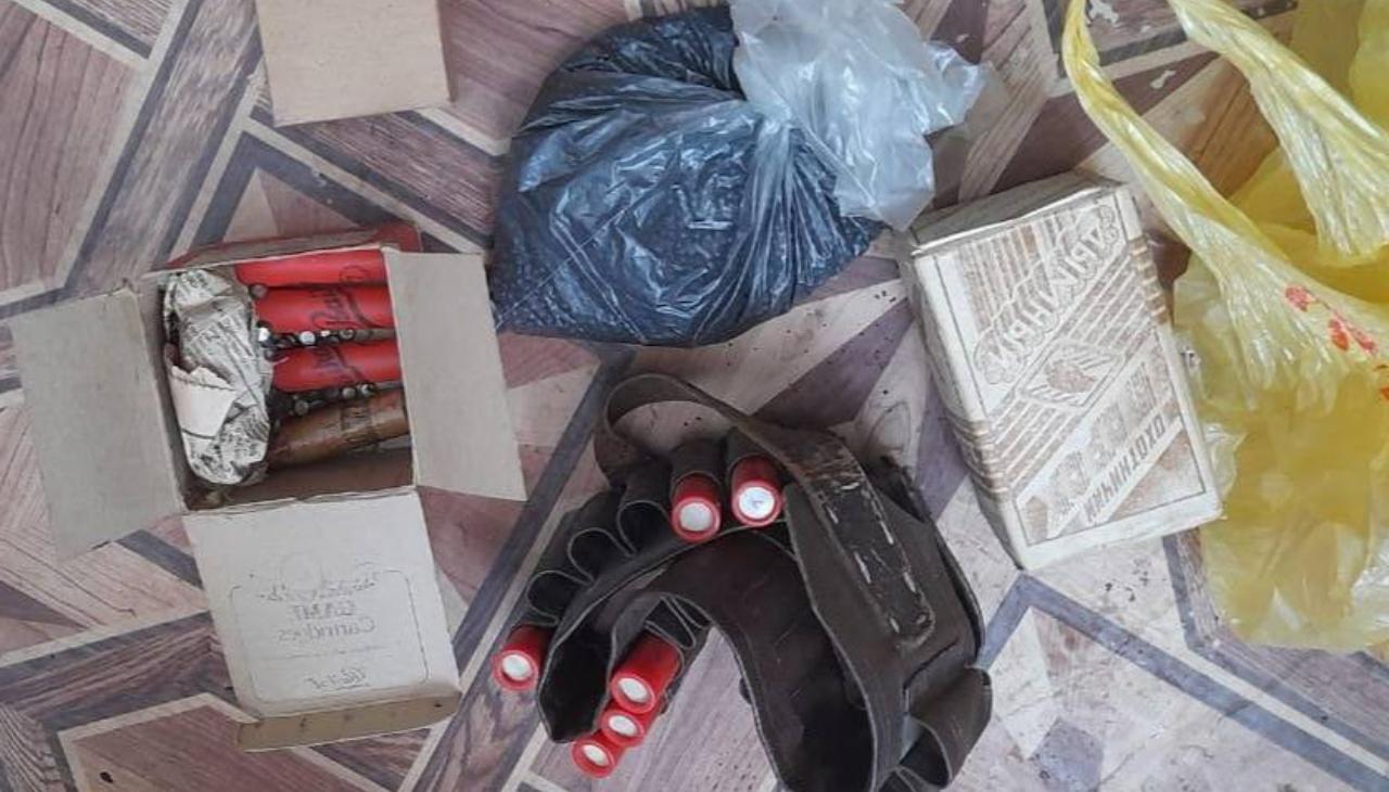 polkilo porokha i 14 patronov izyali u zhitelya mordovii В Мордовии у пенсионера изъяли порох