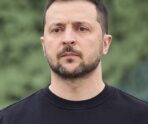 Владимир Зеленский предложил разместить на Украине 100 тысяч западных военных 9 Владимир Зеленский предложил разместить на Украине 100 тысяч западных военных Фото: commons.wikimedia.org/President Of Ukraine from Україна/Creative Commons Zero, Public Domain Dedication