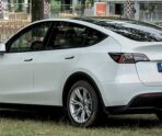 Госдеп планирует потратить 400 миллионов долларов на покупку автомобилей Tesla 12 Госдеп планирует потратить 400 миллионов долларов на покупку автомобилей Tesla Фото: commons.wikimedia.org/Alexander Migl/Creative Commons Attribution-Share Alike 4.0