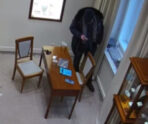 ukral tri koltsa e1739380788437 Стало известно, что сделали с жителем Москвы, который украл три кольца с бриллиантами на 1,5 млн рублей в Петербурге