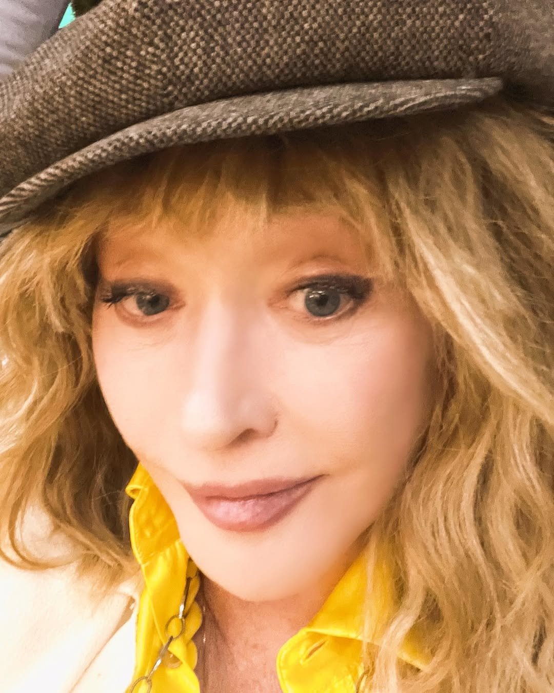 alla pugacheva fotoshop «Переборщила с фотошопом»: россияне ответили обратившейся к ним с криком души Алле Пугачевой
