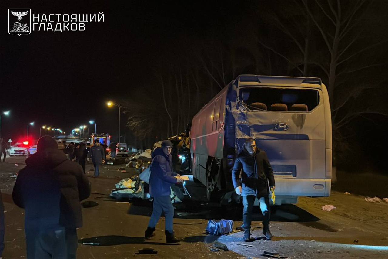 gladkov dtp5 В сети появилось видео последствий страшной аварии под Белгородом: число погибших выросло до шести
