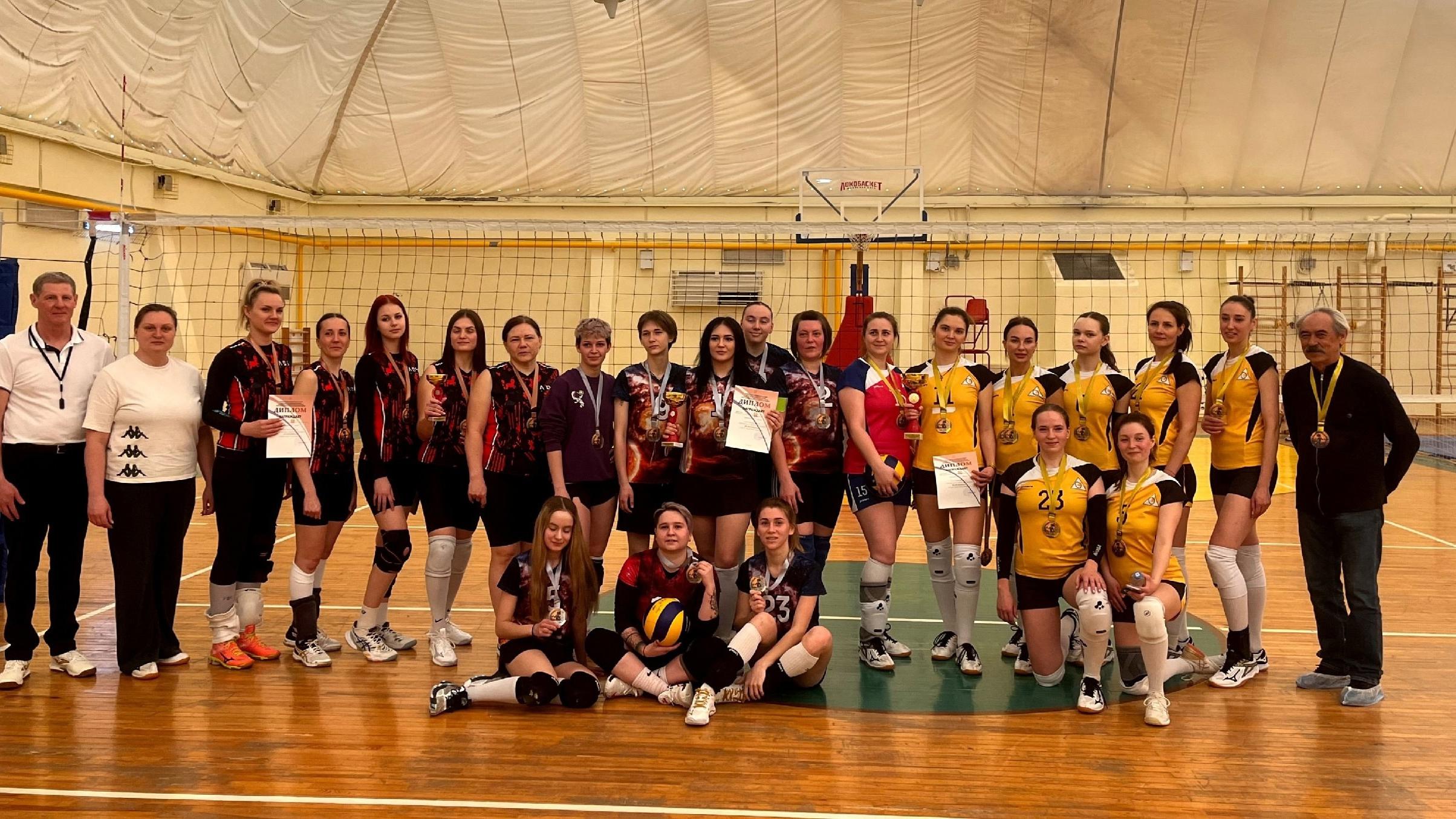 Фото: СШ по волейболу и баскетболу им. В. Матвеева