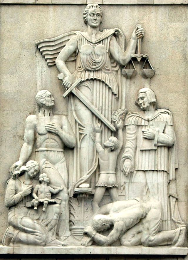 Фото: commons.wikimedia.org/Ing.Arch.Stanislav Sůva - Sculptor: Lajoš Biró/Public domain