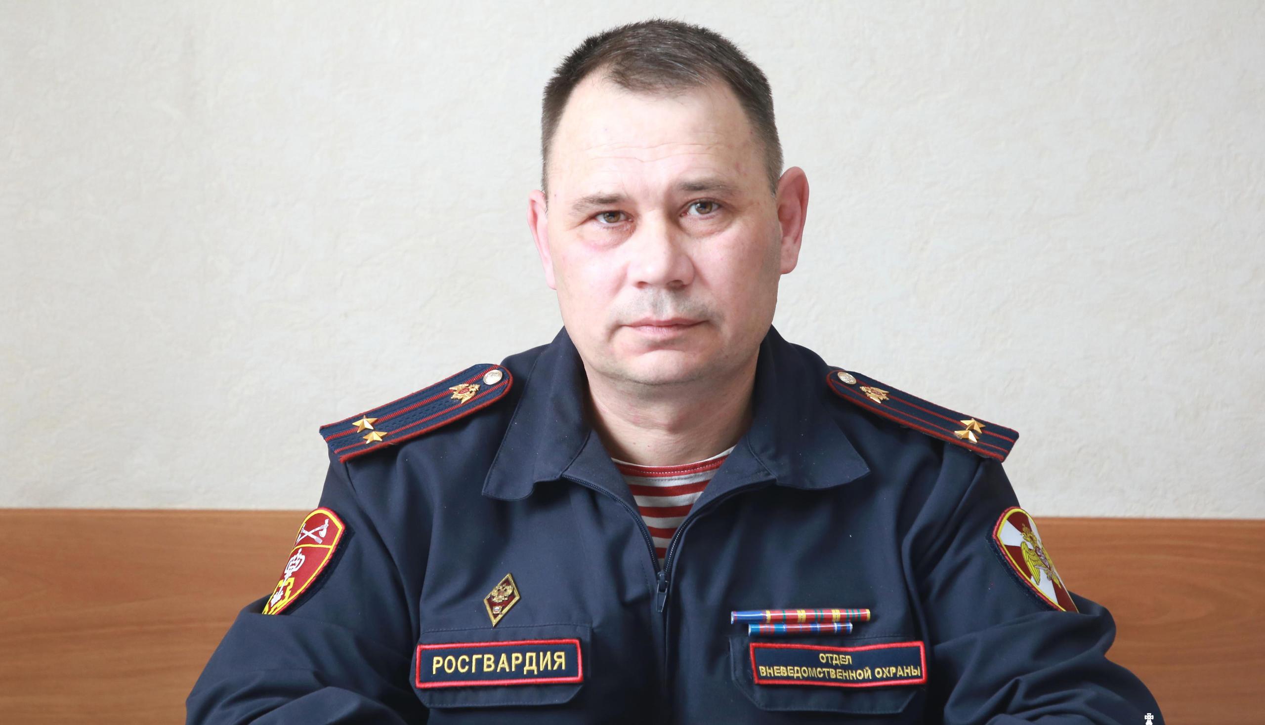 nachalnik vnevedomstvennoy okhrany rosgvardii mordovii provedet pryamuyu liniyu Начальник вневедомственной охраны Росгвардии Мордовии проведет прямую линию