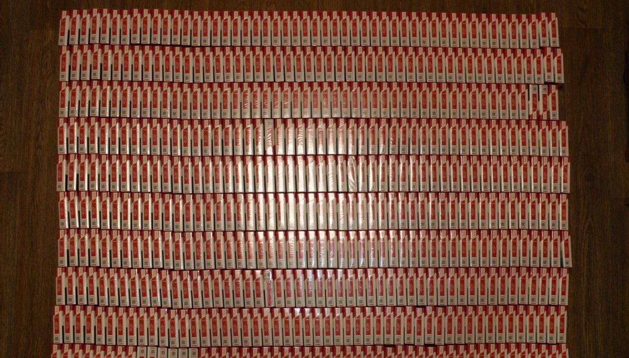 u ruzaevskoy predprinimatelnitsy izyali 800 pachek nemarkirovannykh sigaret В Рузаевке предпринимательница второй раз попалась с контрафактными сигаретами