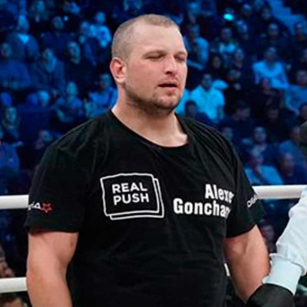 Известный российский самбист Алексей Гончаров напал на молодую девушку в ночном клубе Калининграда