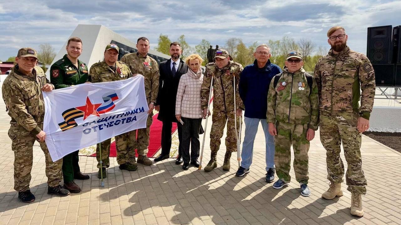 Фото: "Защитники Отечества"