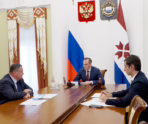 p9090135 148x124 jpg Глава Мордовии обсудил планы развития предприятия "Медоборудование"