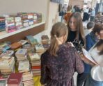 Большой семейный праздник чтения прошел в Саранске 6 Большой семейный праздник чтения прошел в Саранске Фото: Кинотеатр «Россия» - Центр визуального искусства