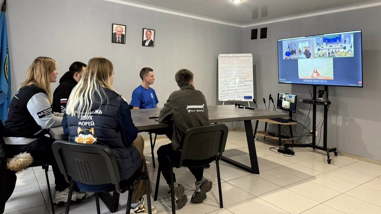 Фото: «Шефская помощь | Херсон»