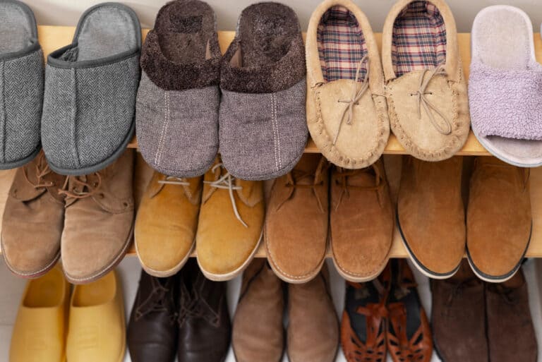 2150991567 Посылку со взрывными устройствами под видом стелек обнаружили в Москве