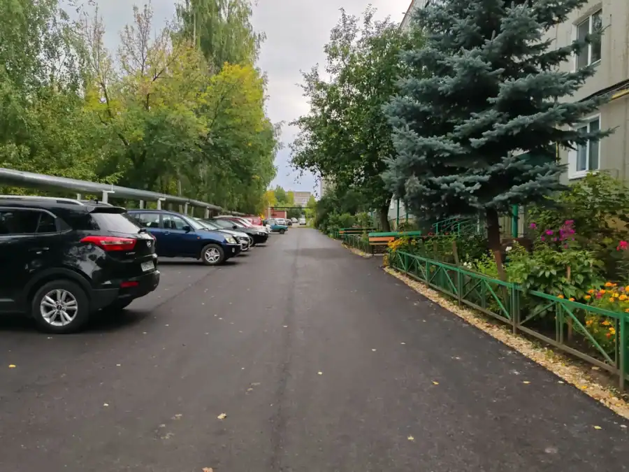 В Рузаевке расширили парковки и открыли сквозной проезд к домам