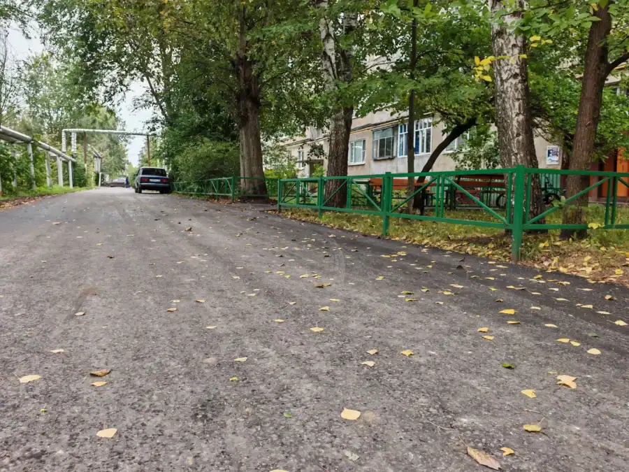 В Рузаевке расширили парковки и открыли сквозной проезд к домам