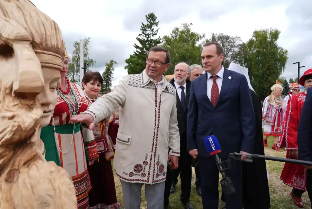 В Ардатове на юбилее Степана Эрьзи показали огромные караваи и парк скульптур